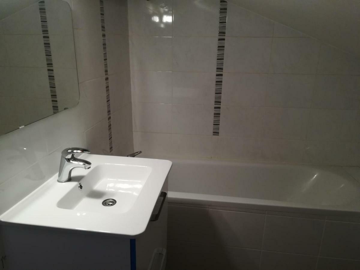 Lyon Apartment Luaran gambar