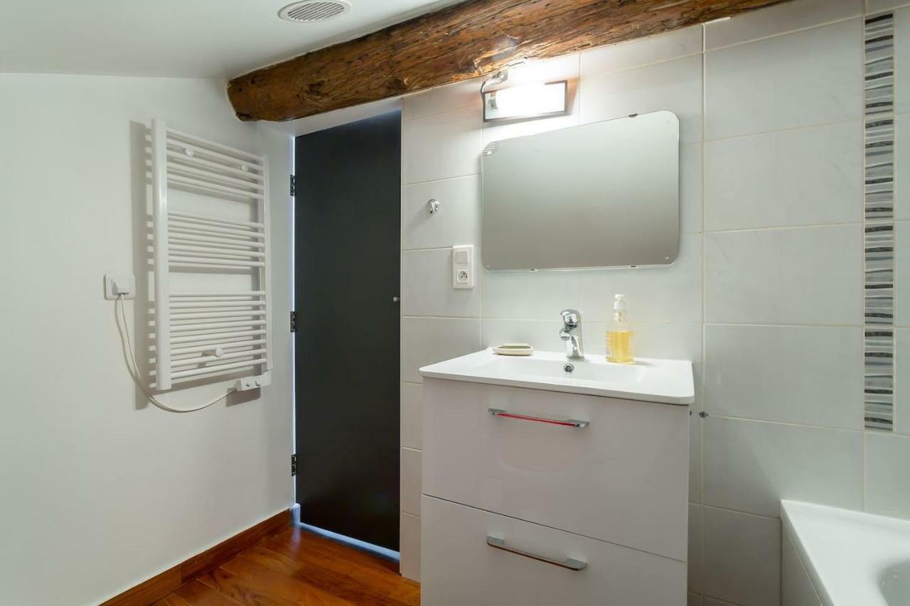Lyon Apartment Luaran gambar